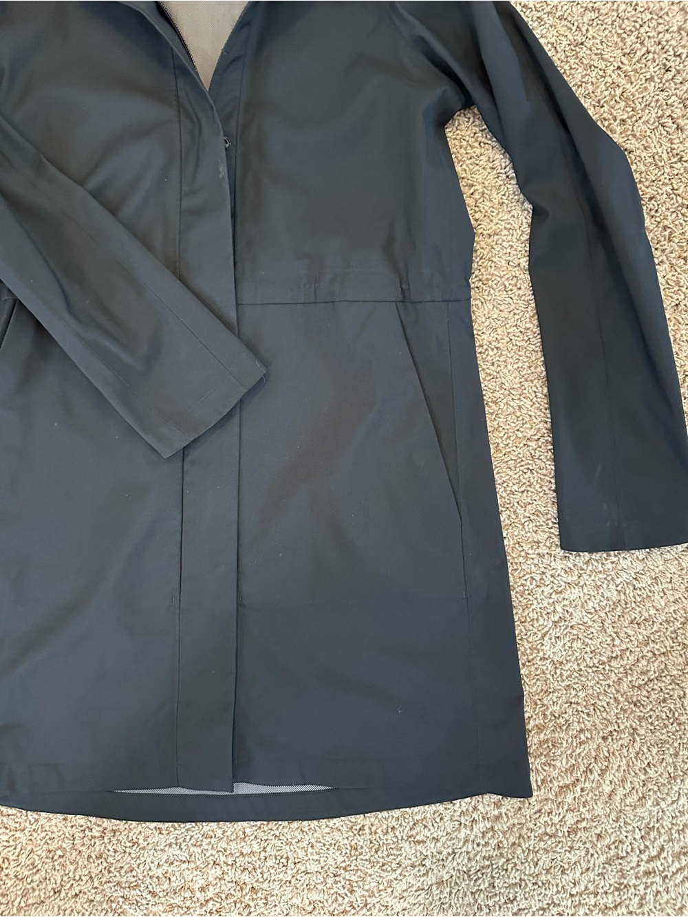 Uniqlo Women's Black Hooded Trench Coat - Picture 5 of 7